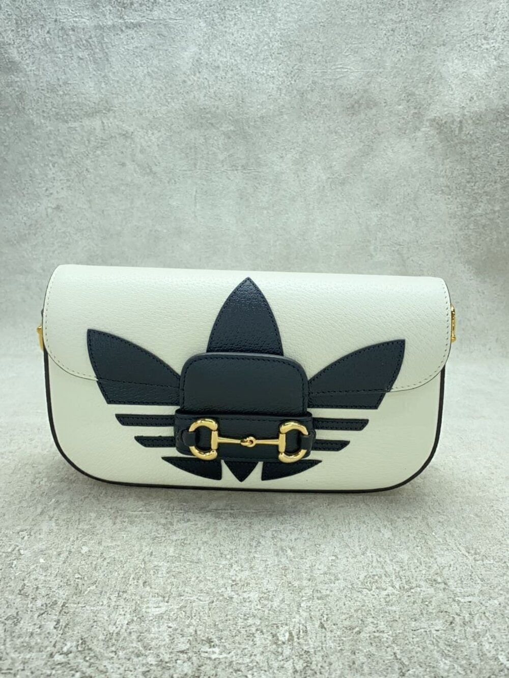 Gucci Horsebit Shoulder Bag Leather White